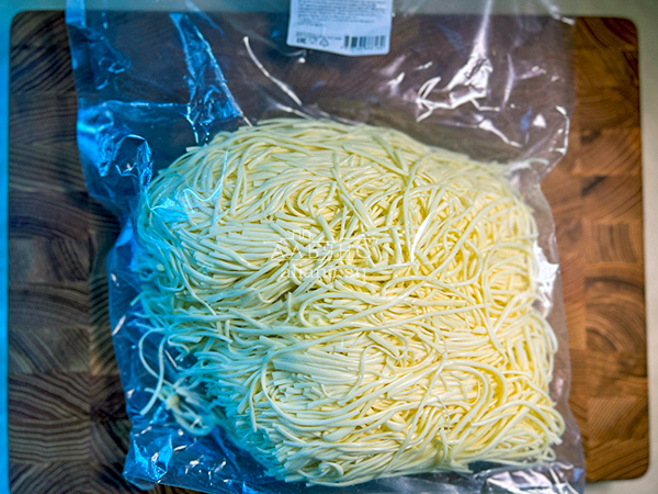 Сырный продукт ФЕРМЕРСКИЙ паутинка белая в Сергиевом Посаде