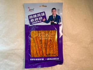 Кнуты  Салями Чили 50 гр: Мучные полоски ФИОЛЕТОВЫЕ со вкусом острых куриных крылышек 76 гр