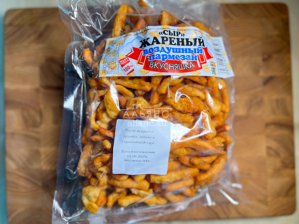 Жареный сыр "ВКУСНЯШКА" со вкусом пармезан (500 гр) в Сергиевом Посаде