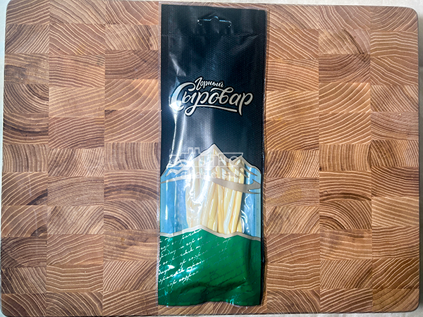 Сыр 60 гр ГОРНЫЙ СЫРОВАР (Нити копчёные) в Сергиевом Посаде